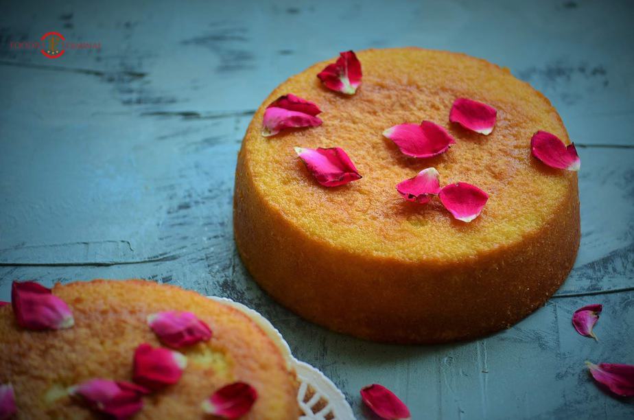 Baked hot milk cake served on a tray.