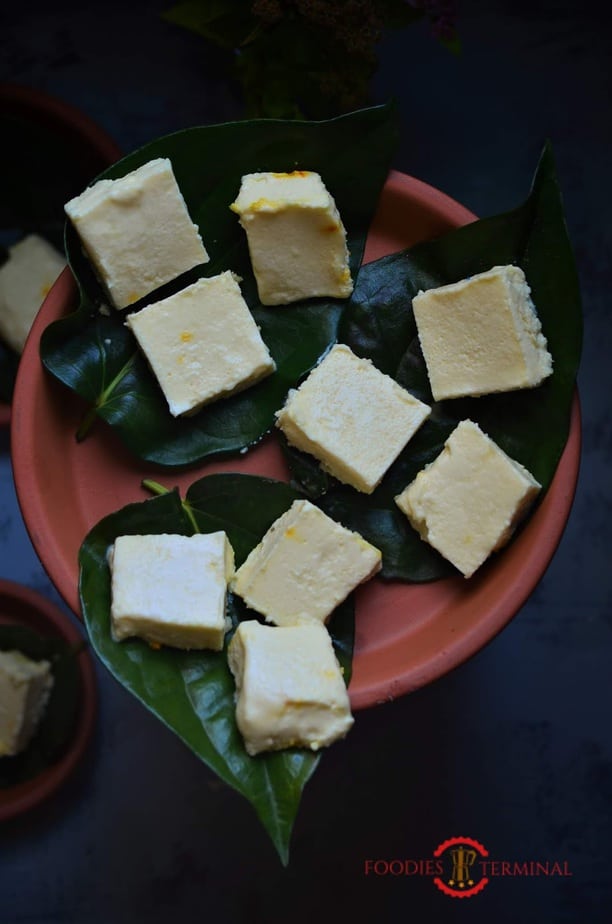 ice-cream sandesh served.