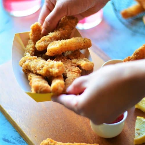 Perfect Crispy Home-made Fish Finger Recipe  Home-made Fish Sticks Recipe.  » Foodies Terminal