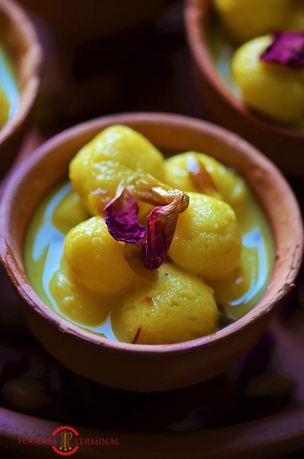 Angoori Rasmalai topped with rose petals