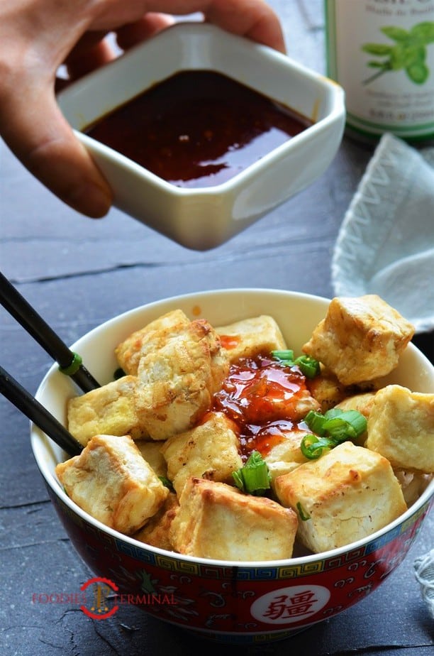 Crispy Air Fried Tofu with sweet chili sauce