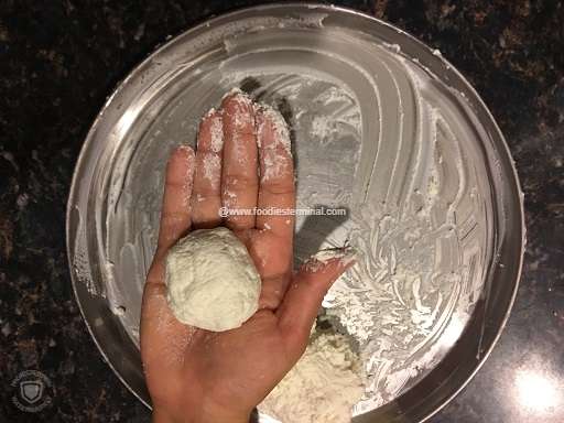 Forming balls with cottage cheese or chena