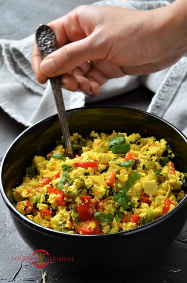 Tofu Bhurji Indian style in a black bowl