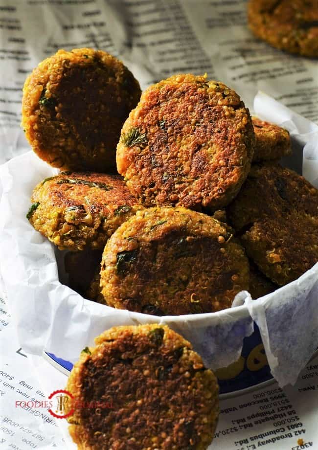 Quinoa paneer cutlets clustered in a small box