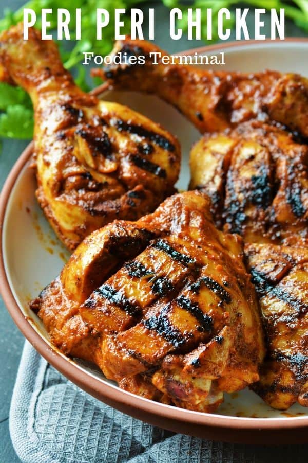 Portugese peri peri kip gemaakt met dijen drumsticks