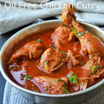 Oil Free Chicken curry cooked with chicken on bones