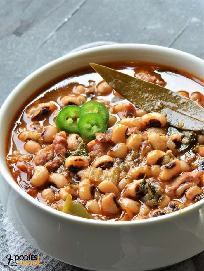Instant Pot Black Eyed Peas in a white bowl