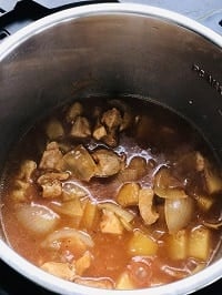 pressure cooked sweet and sour pork in instant pot