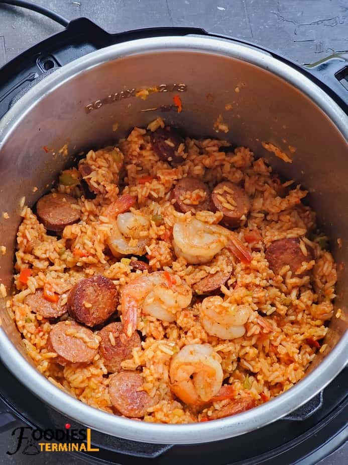 Easy Instant Pot Jambalaya (Creole/cajun option) » Foodies Terminal