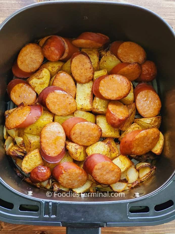 sausage and potatoes in air fryer basket