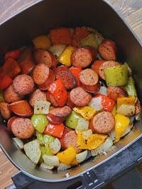 air fryer sausage and peppers in air fryer basket